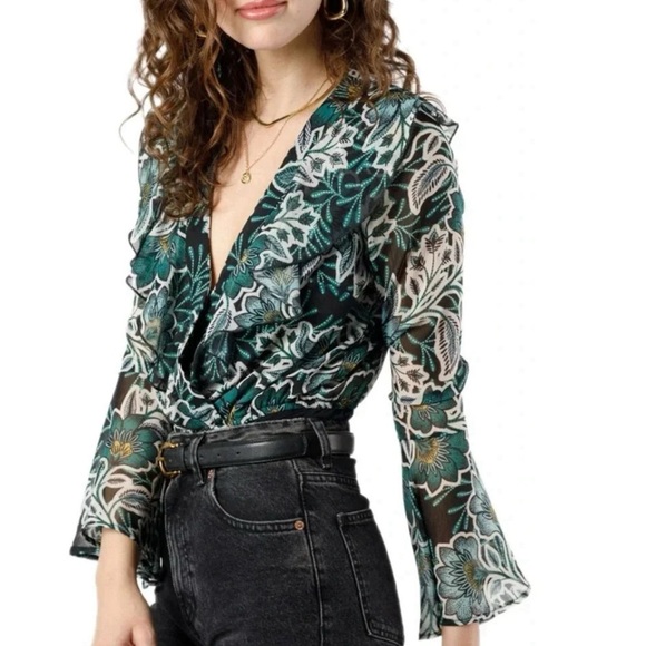 NWT BAND OF THE FREE Bonnie Emerald Long Sleeve Bodysuit Top Bell Sleeve - Picture 11 of 16